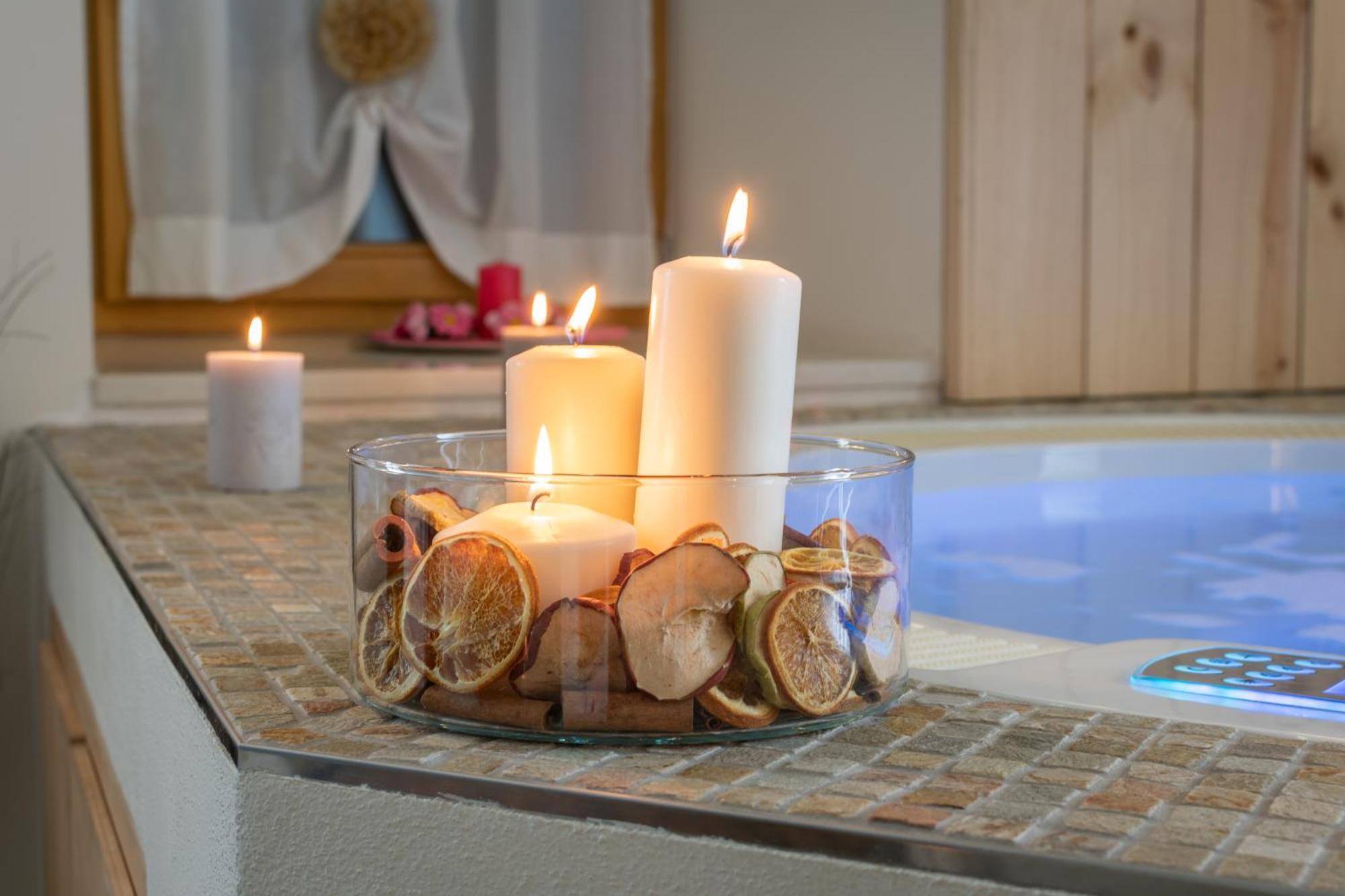 Aparthotel Dolomites Living&Relax Commezzadura Buitenkant foto
