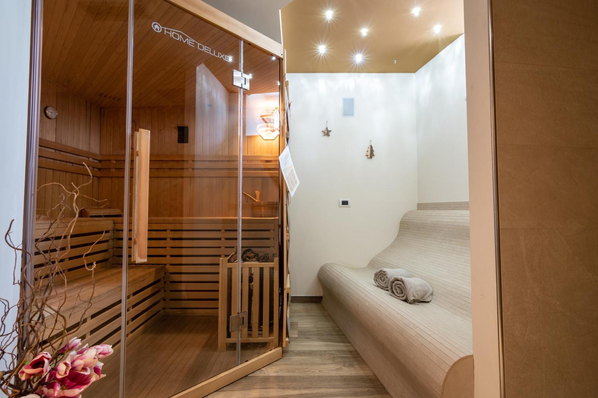 Aparthotel Dolomites Living&Relax Commezzadura Buitenkant foto